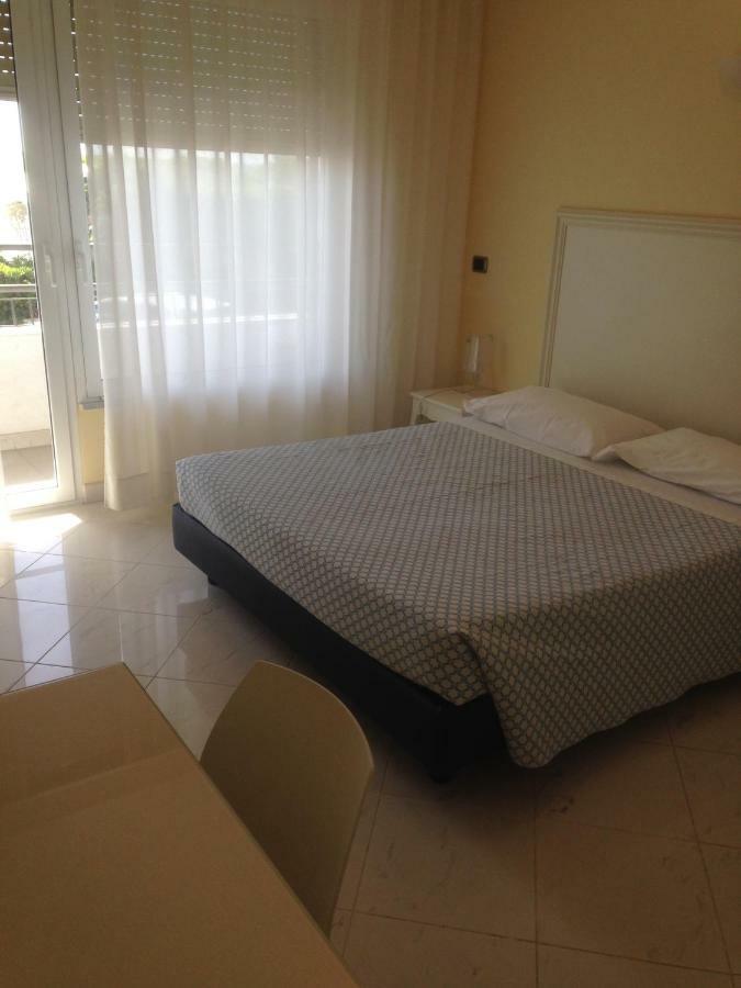 Studio Apartment with Sea View,1695327934:JPEG